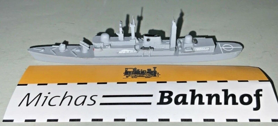 Delphin 129 Sheffield GB Zerstörer 1:1250 =32 å