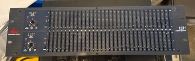 DBX 1231 Dual Channel 31-Band Graphic Equalizer Professional Audio Studio CH 