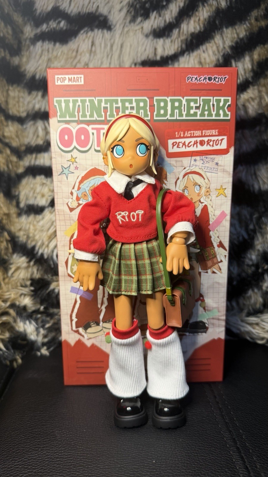 Peach Riot Winter Break OOTD Series 1/8 figures:Poppy Figure