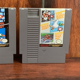 2 Games Super Mario Bros. Duck Hunt World Class Track Meet NES w/ Sleeves