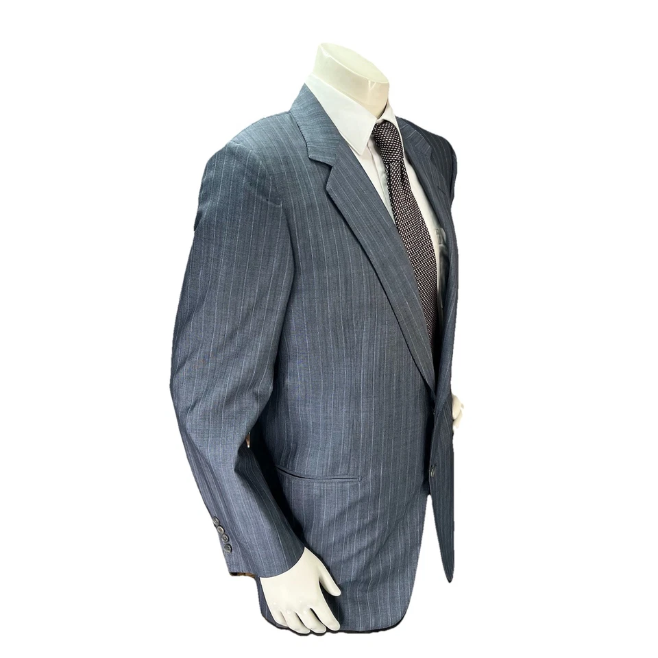 Jaqueta masculina BELVEST tamanho 42L listrada cinza lã mistura de seda - Imagem 4 de 4