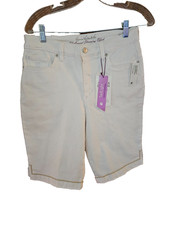gloria vanderbilt amanda jeans All arond Slimming effect
