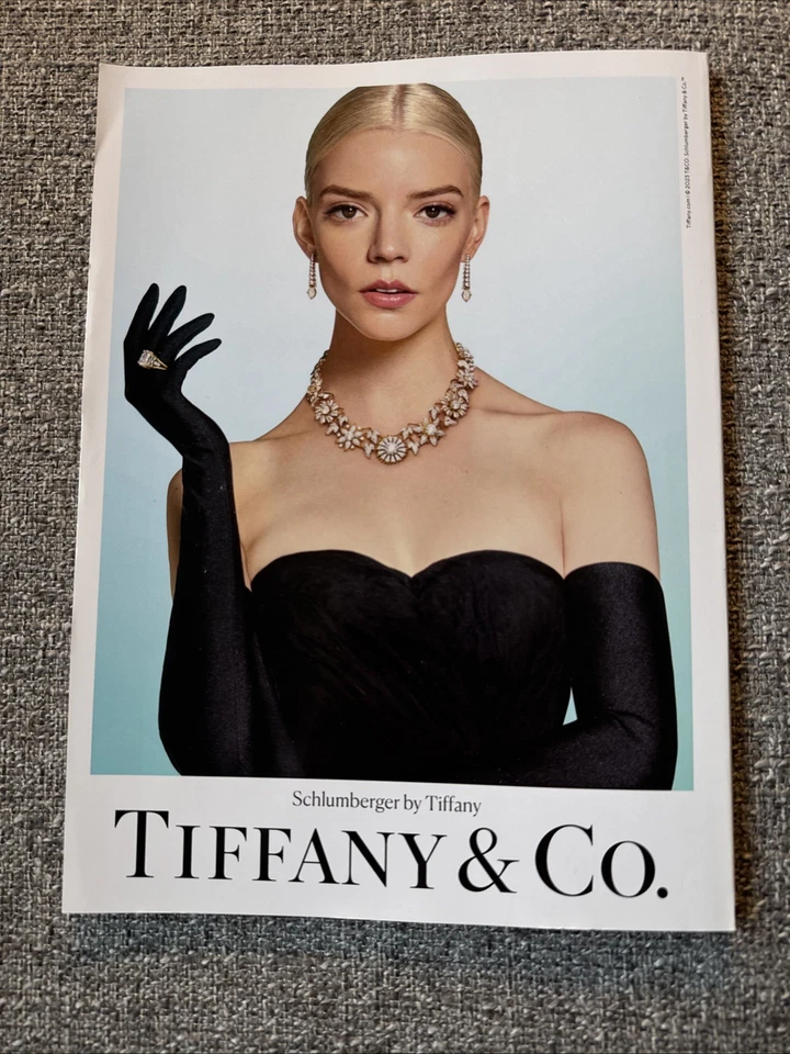 Vogue Magazine December 2023 Nicki Minaj Cover Women's Fashion Beauty 00s - Image 2 of 4