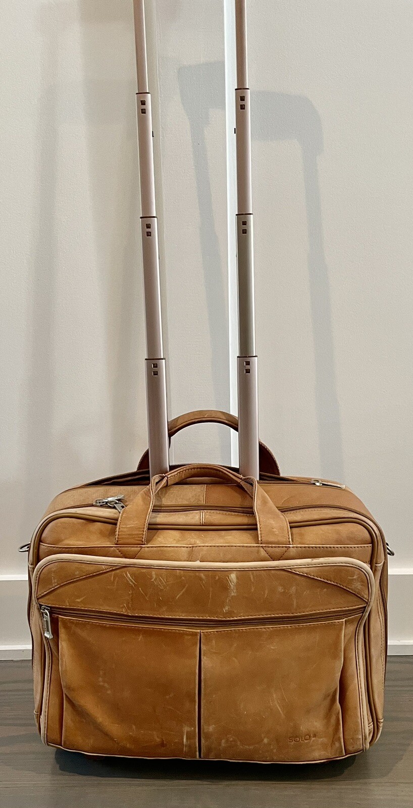SOLO NY Walker Brown Leather Rolling Briefcase/Laptop Bag Luggage Travel/School