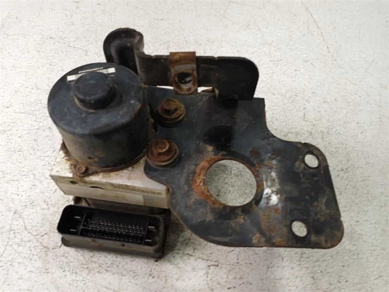 Bomba actuadora de freno antibloqueo ABS Ford Expedition 2005-2006 OEM Foto 2 de 4