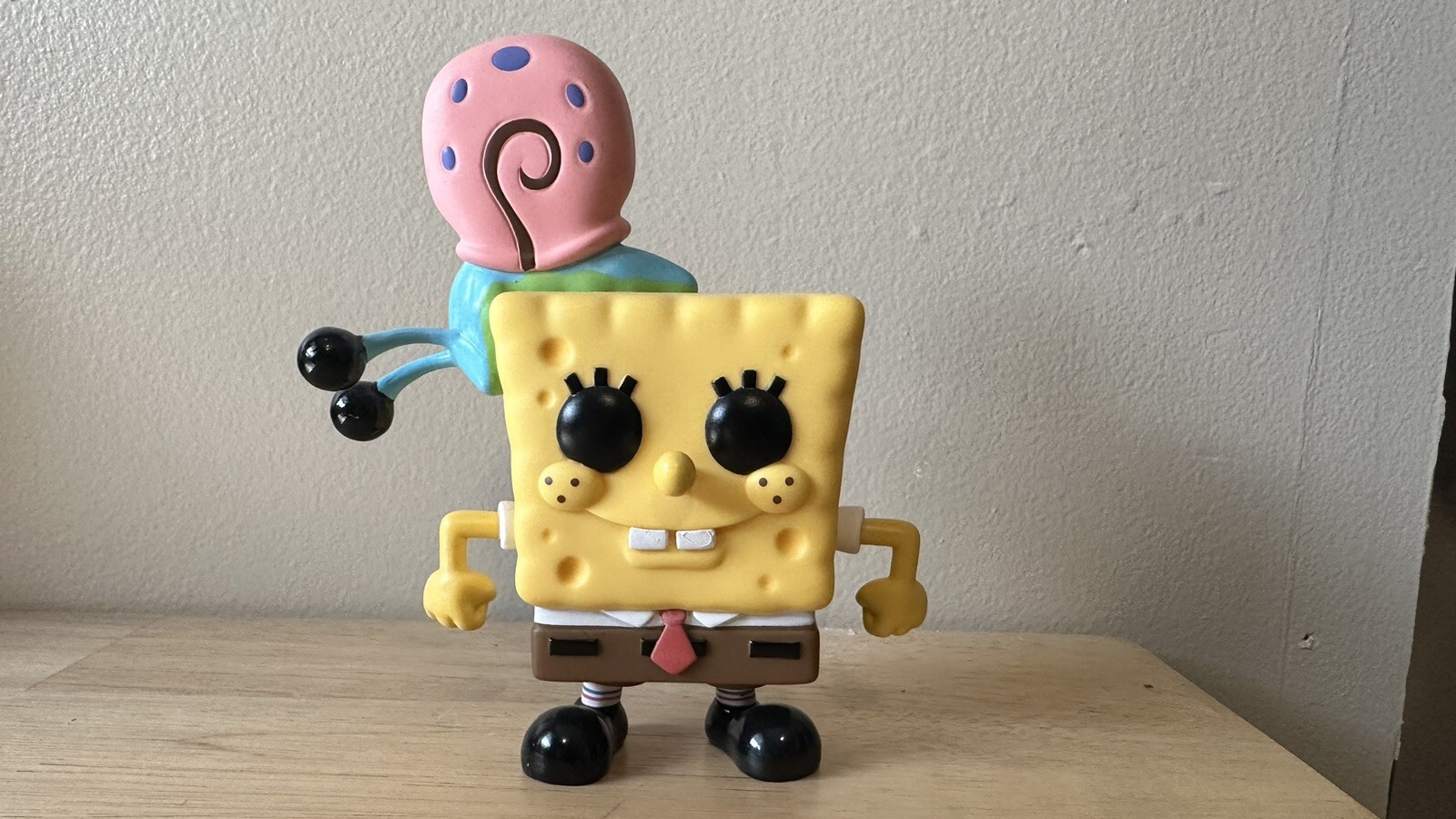 Funko Pop! Bob Esponja Town Nickelodeon Con Gary 02 Sin Casa De Piña