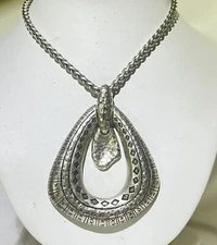 Chico’s Door Knocker Pendant Hammered Silver Necklace 20” Chain