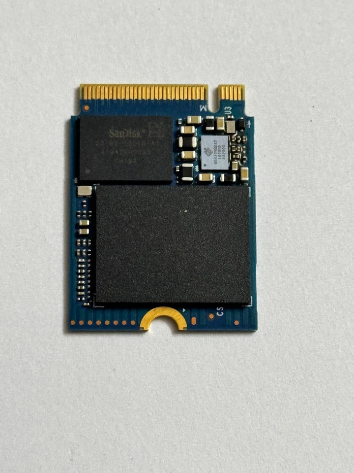 WD CH SN560 51GB M.2 2230 SSD NVMe PCIe 4 x 2 For Xbox Series X/S Expansion Card - Image 4 of 4