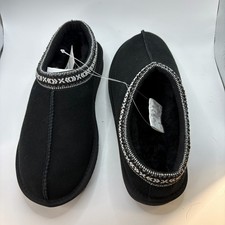 Kirkland Signature Unisex Shearling Slipper Womens 8 Mens 7 Black NEW