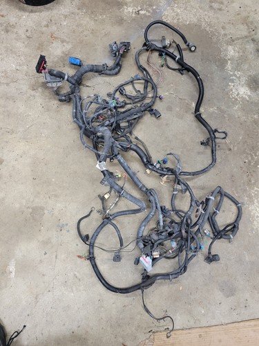 2007 Chevy Suburban 5.3L flex fuel 4L60 A/T 4WD Complete Engine Wiring Harness