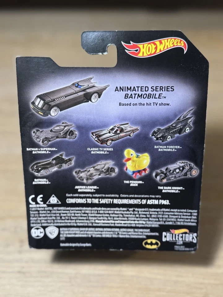 NEW Hot Wheels Batmobile Batman Diecast Car The Animated Series Batwing DKL20 - Image 2 of 4