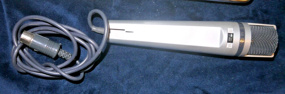 Hochwertiges Uher Mikrofon mit Kabel , Model : M534, mit Etui Und Ovp Vintage - Bild 2 von 4