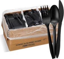 1000-piece pack of disposable plastic tableware, black.