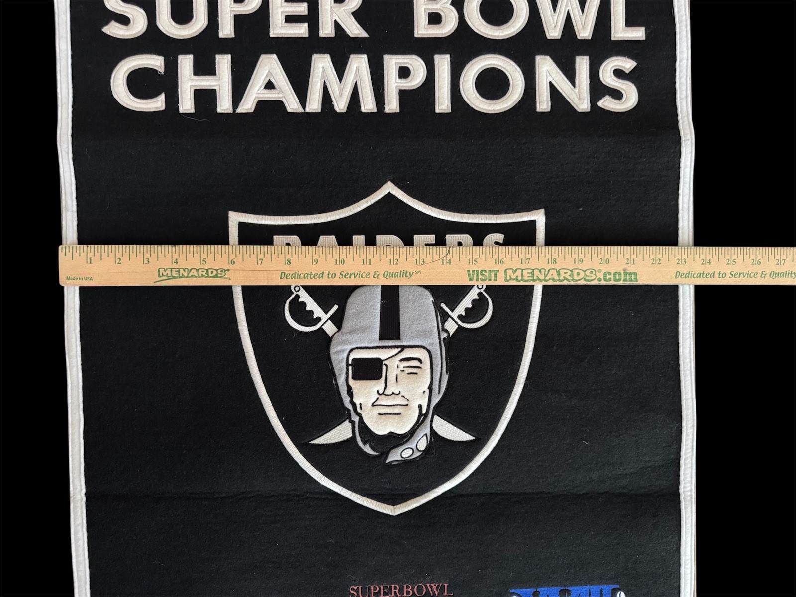 Las Vegas Raiders NFL 24"x38" Embroidered Wool Super Bowl Banner Winning Streak