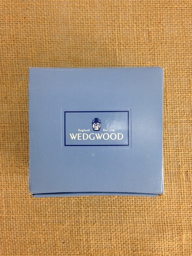 Joyero baratija ovalada azul claro de jaspe Wedgwood con tapa griego Apolo - Imagen 2 de 6