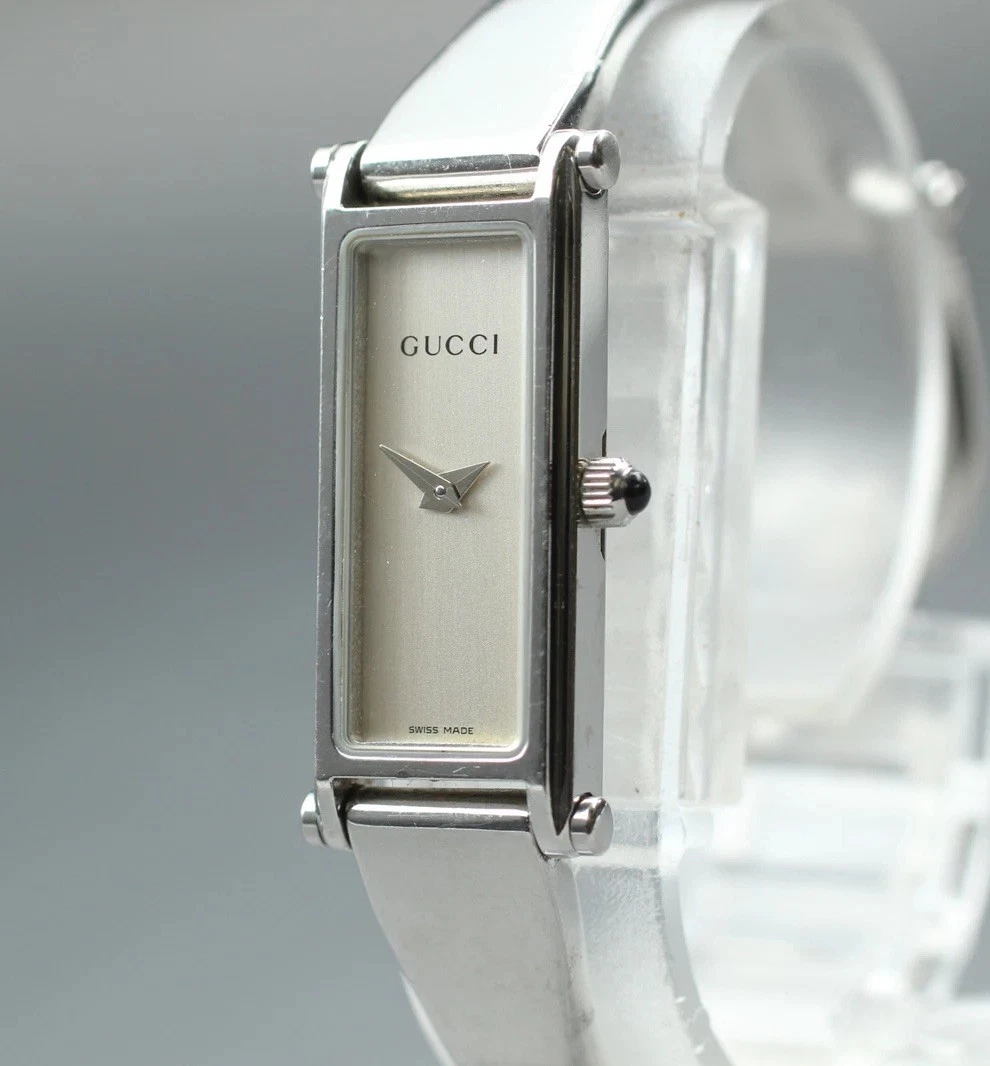 Montre femme vintage GUCCI 1500L argent blanc rectangle quartz neuve Batt [N COMME NEUVE]