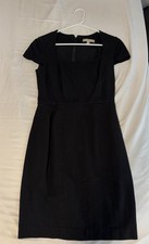Banana Republic Black Solid Sheath V-Neck Cap Sleeve Knee Dress 6 Zip