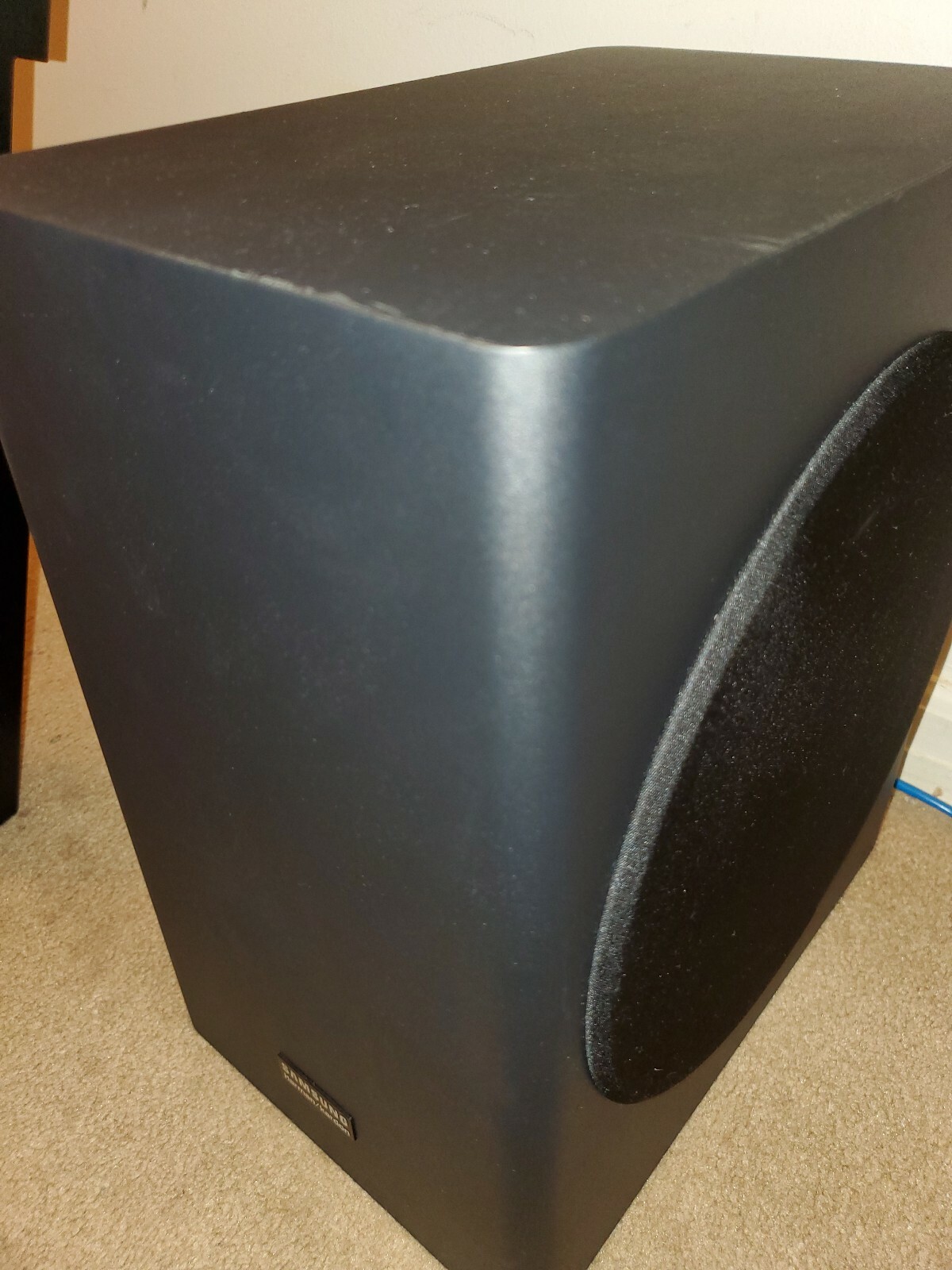 Samsung HW-Q6CR 5.1 Ch  Acoustic Beam Soundbar and Wireless Subwoofer (2020)