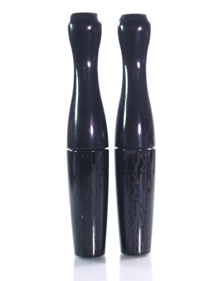 2 MAC MINI IN EXTREME DIMENSION MASCARA 3D BLACK 0.14 OZ  EACH. BUY 2 LOTS GET