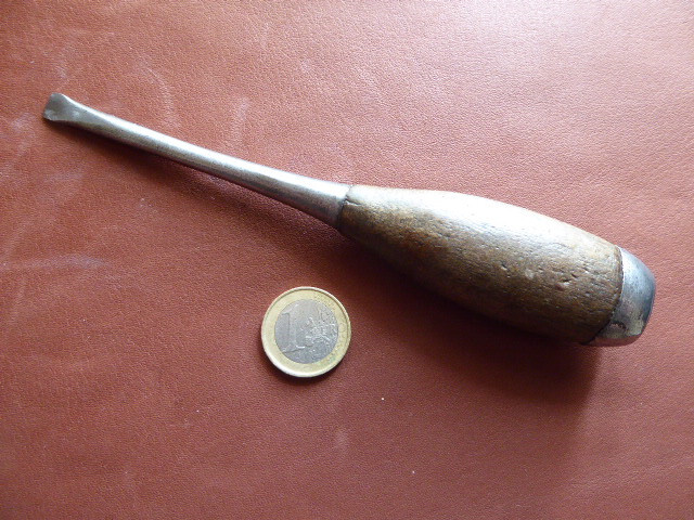 Picture 4 of 5