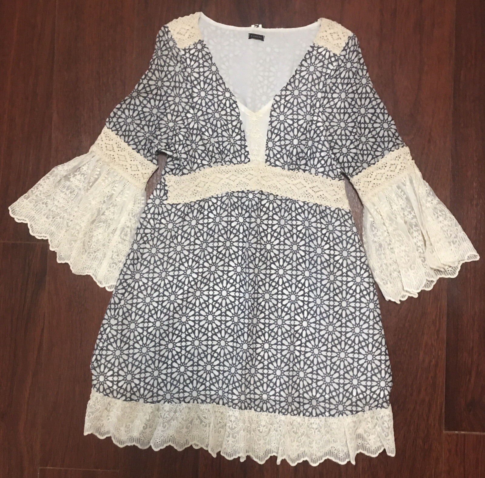 Floral Lace Crochet Bell Sleeve Cotton Silk Lined Dress Boho Size 2