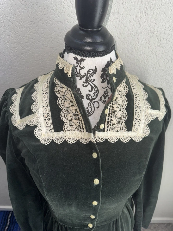 Vestido Gunne Sax Prairie Años 70 Terciopelo Verde Blanco Encaje Talla S Foto 4 de 4