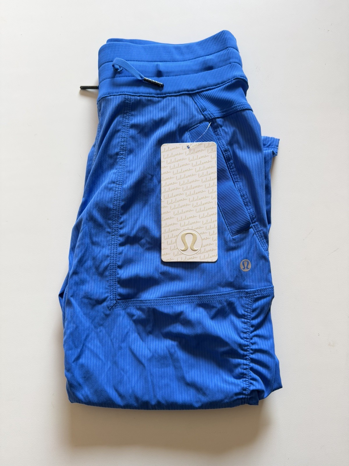 Lululemon Pants Womens size 2 Blue Dance Studio Cropped Ladies Activewear