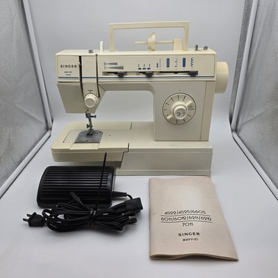 Singer Merritt 4525 Free Arm Sewing Machine w/Foot Pedal