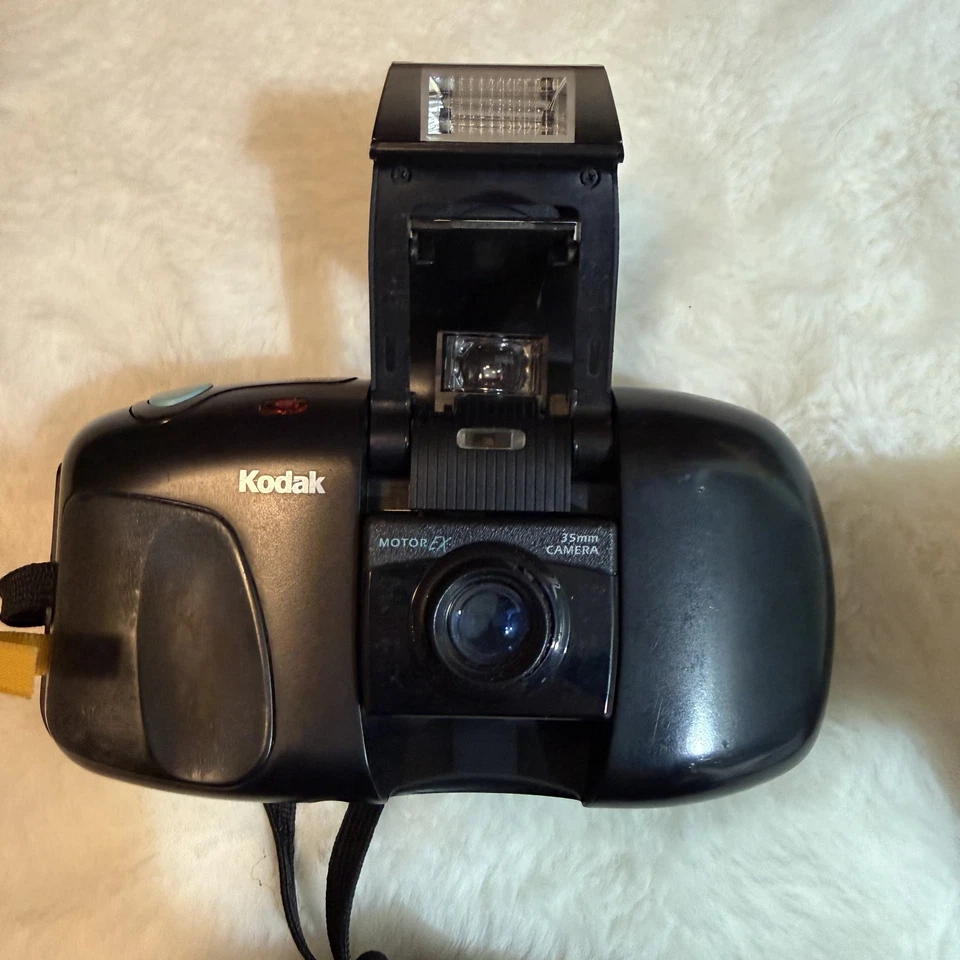 KODAK CAMEO MOTOR EX 35mm POINT & SHOOT FILM CAMERA - Image 3 of 4