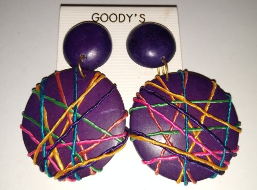 NEW Vintage 80's Goody's Purple Multicolor String Pierced Earrings Movie Prop - Afbeelding 1 van 2