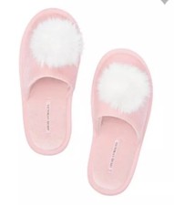 Victoria's Secret Pom Pom Slippers Size Medium 7-8
