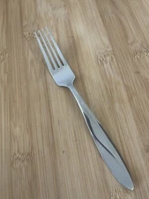 Oneida SIMMER Frost Glossy Handle Stainless Pointed Tip SALAD FORK 7” NEW!