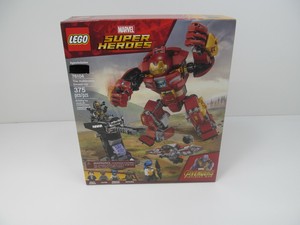 lego iron man 76104