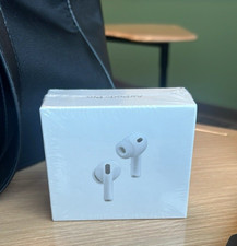 Apple AirPods Pro 3 Wireless Bluetooth Earbuds White A3063 A3064
