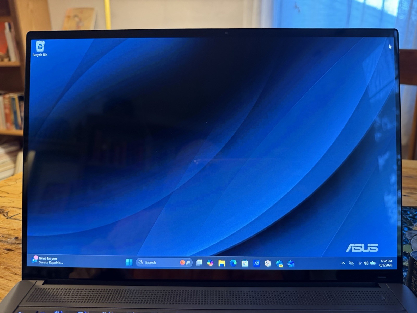 ASUS ZenBook S14, 14-Inch Laptop, with Intel Core Ultra 7 258V, 1 TB SSD (Solid State Drive), Windows 11 Home