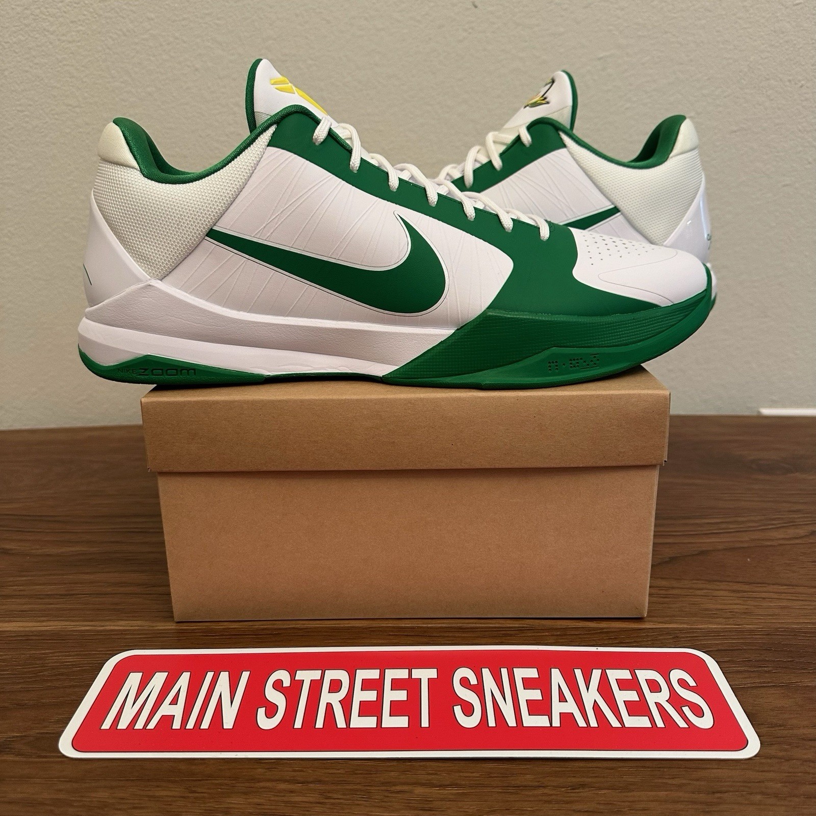 Nike Kobe V 5 Protro Oregon White Size 16 New PE Player Exclusive Promo Sample