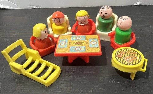 Vintage Fisher Price Little People and Furniture;Table, Chairs, Grill