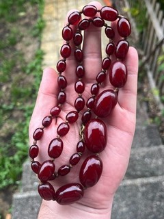 Vintage Phenolic Cherry Amber Bakelite Bead Necklace Faturan 57.1 Gram Marbled