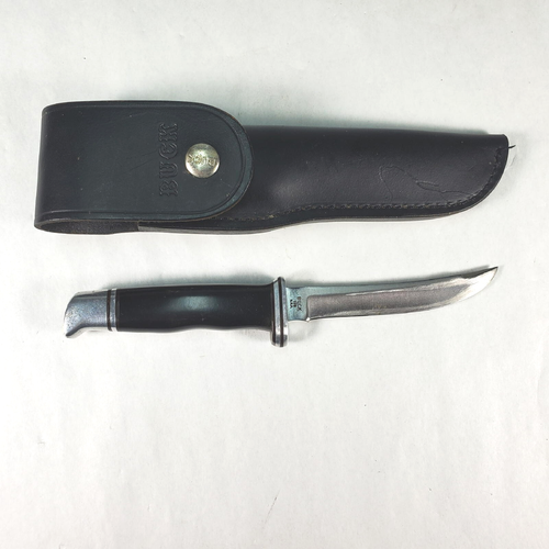 Vintage Buck 118 Hunting Knife with Original Leather Sheath