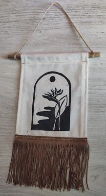 Beizar Aradini: ''Bird Of Paradise Flower'' small lino print tapestry Kurdish