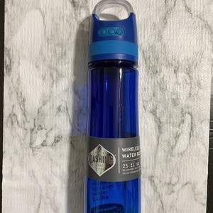 manna speaker water bottle