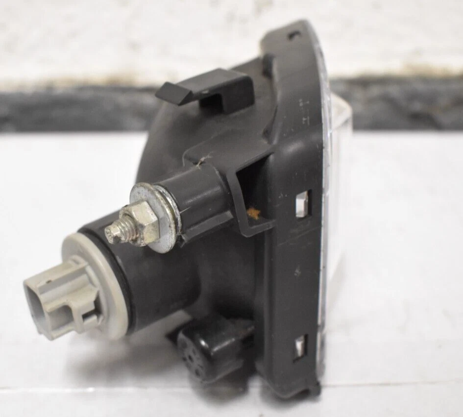 INDICADOR DE PARACHOQUES DELANTERO DERECHO SUBARU IMPREZA WRX STI SEDÁN VAF 14-19 84912VA120 Foto 4 de 4