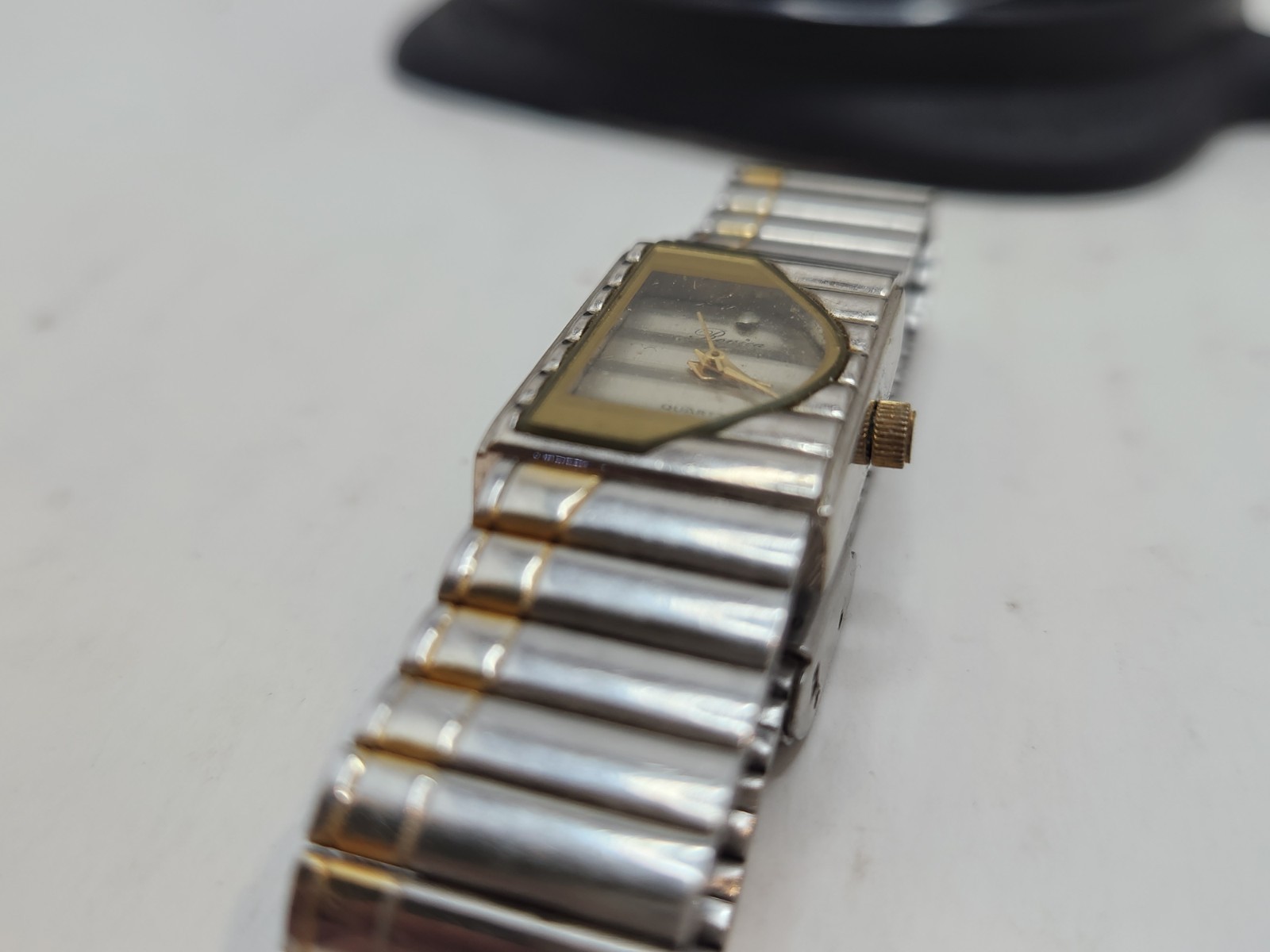 Ronica Quartz Two Tone Rectangular Fresh Battery … - image 10