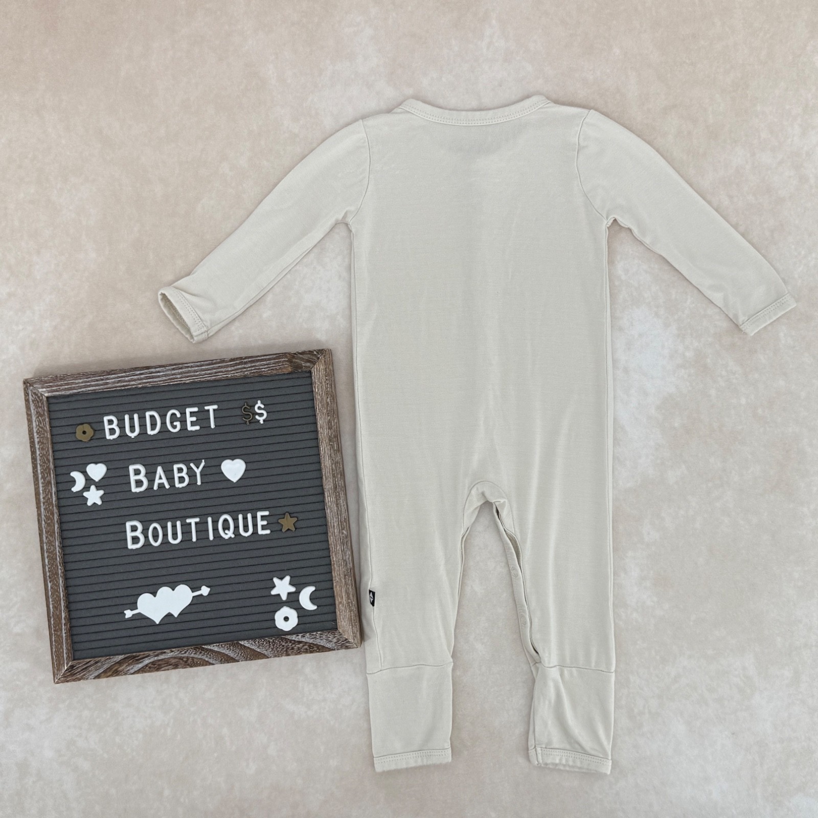 KYTE BABY Neutral Romper Size 6-12 Months