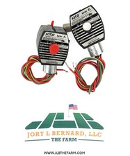ASCO, EF8320G202, LOT OF 2, 3-WAY SOLENOID VALVE, 110/120V, 10.1 W, 1/4"NPT, NEW