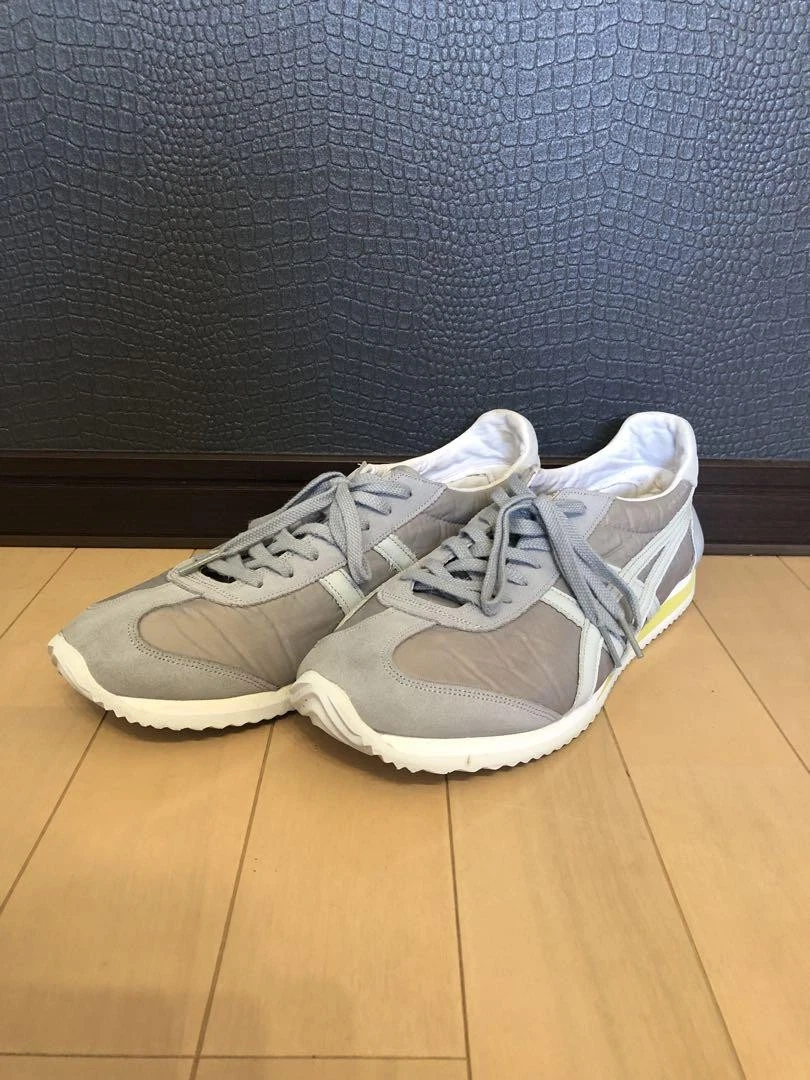 ASICS Tigre Onitsuka Uomo 9.5US