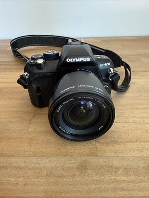 Olympus E-420 10.0 MP DSLR Camera & Olympus 14-42MM Lens And Battery