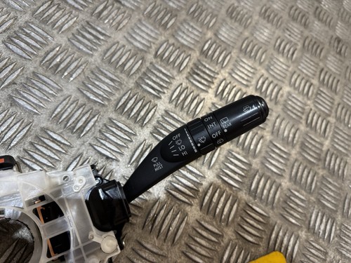 2006-09 Subaru Legacy MK4 Indiator & Wiper Stalks 83161AG43 - Picture 3 of 13