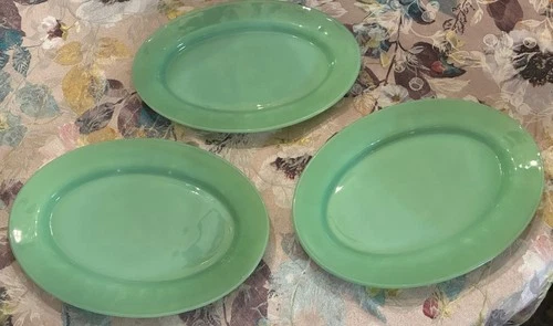 Fire King Oven Ware Oval Jadeite Platter 11 1/2” X 8” Heavy Mint Cond.
