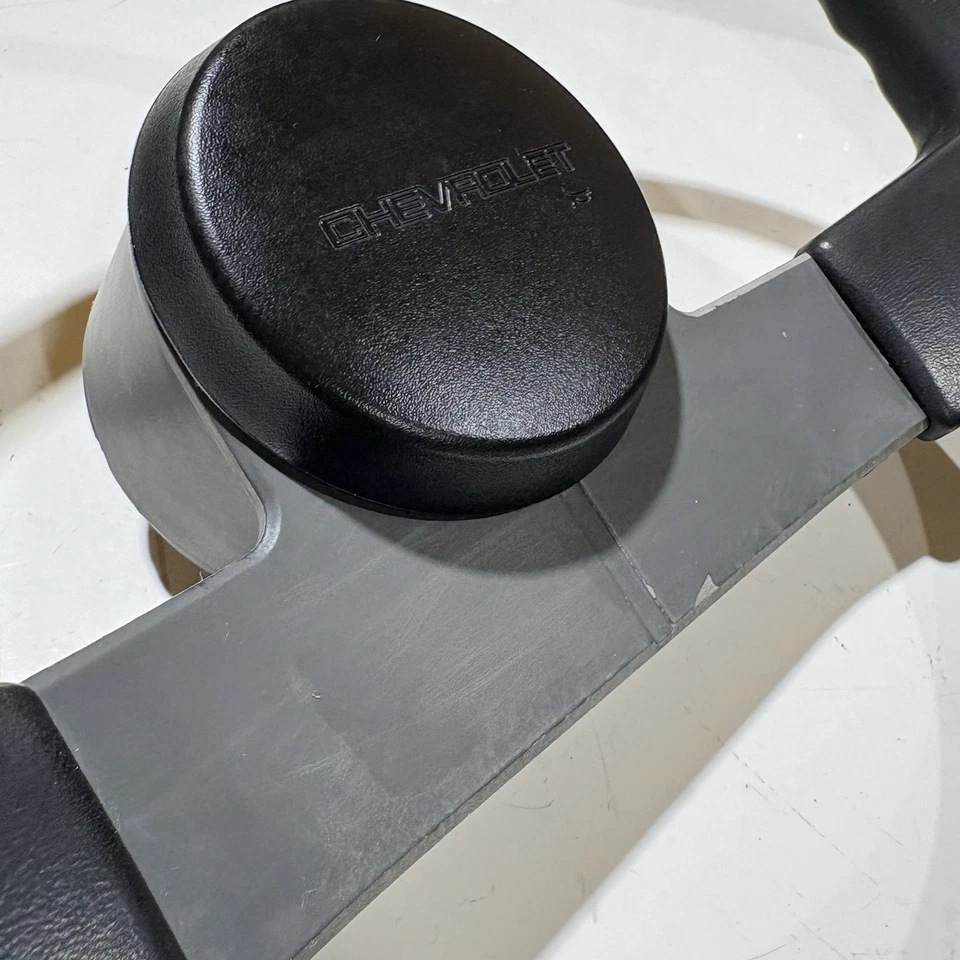 Chevrolet S-10 1982-1992 (Blazer) volante (GMC S-15) original Foto 4 de 4